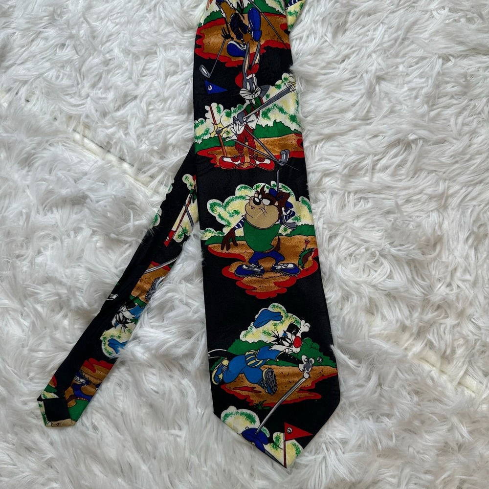 Vintage Looney Tunes Mania Golf Polyester Necktie Taz Sylvester Yosemite Sam